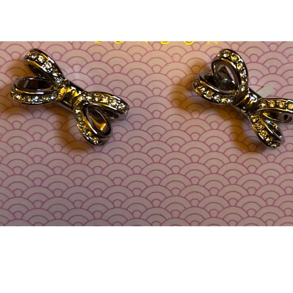Ted Baker Olitta Silver Tone Mini Opulent Bow Stud Earrings Crystal Accents NWT - Picture 2 of 10